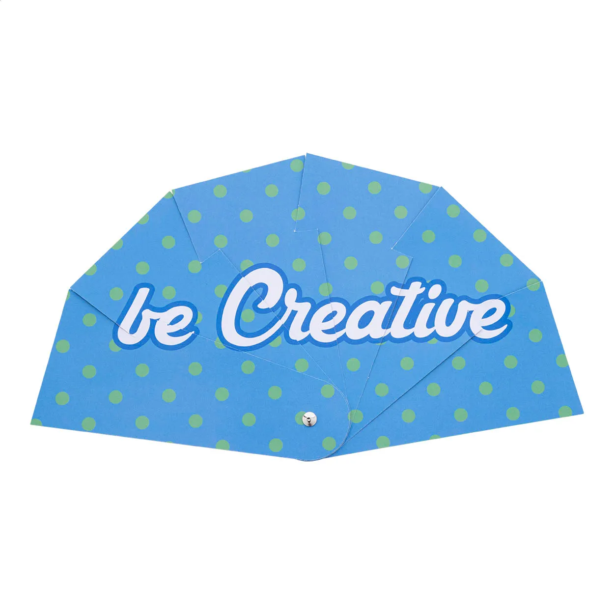 Blauwe vouwwaaier met groene stippen en de tekst Be Creative