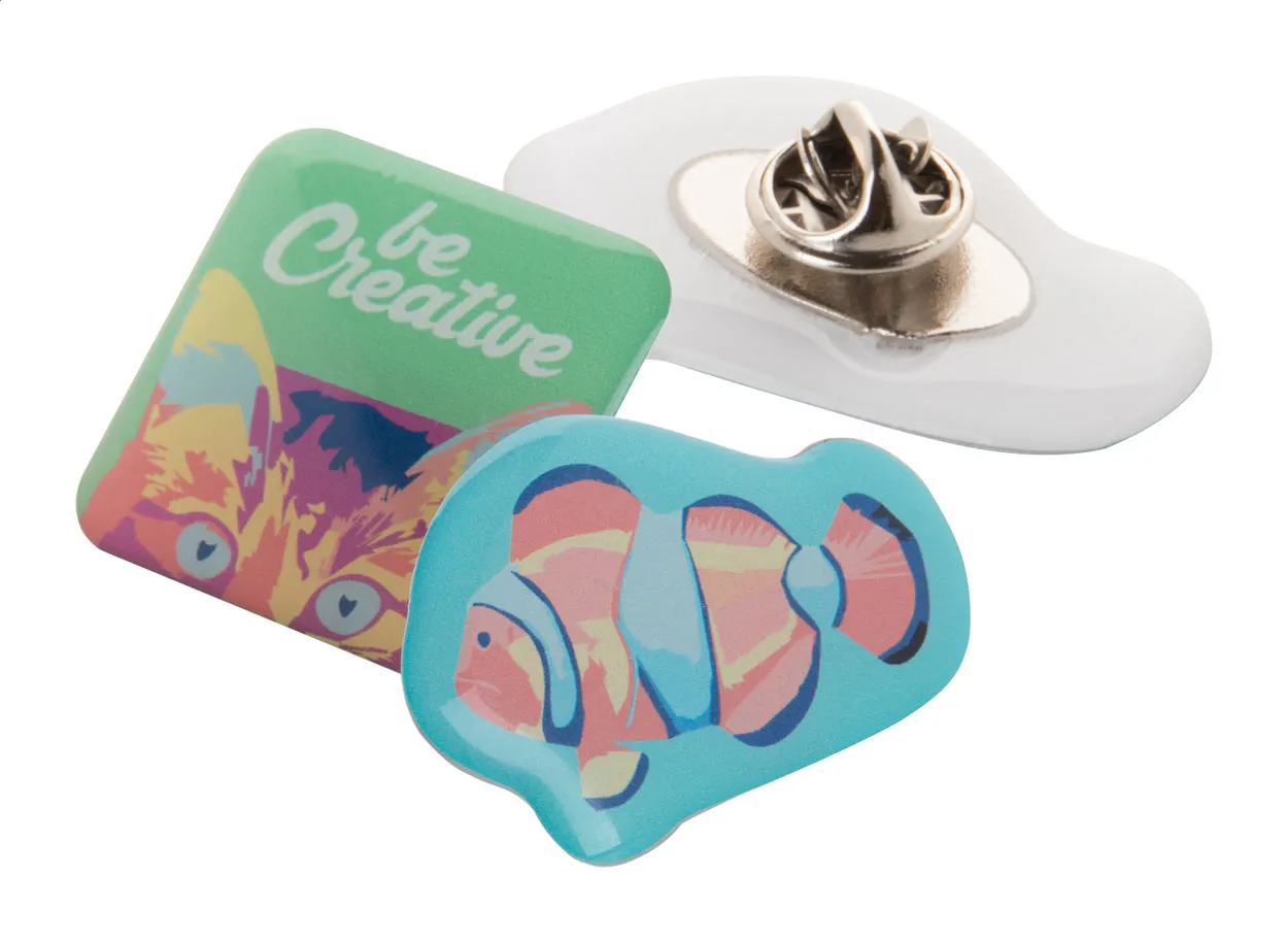 Kleurrijke doming badges met metalen speld en witte achterkant